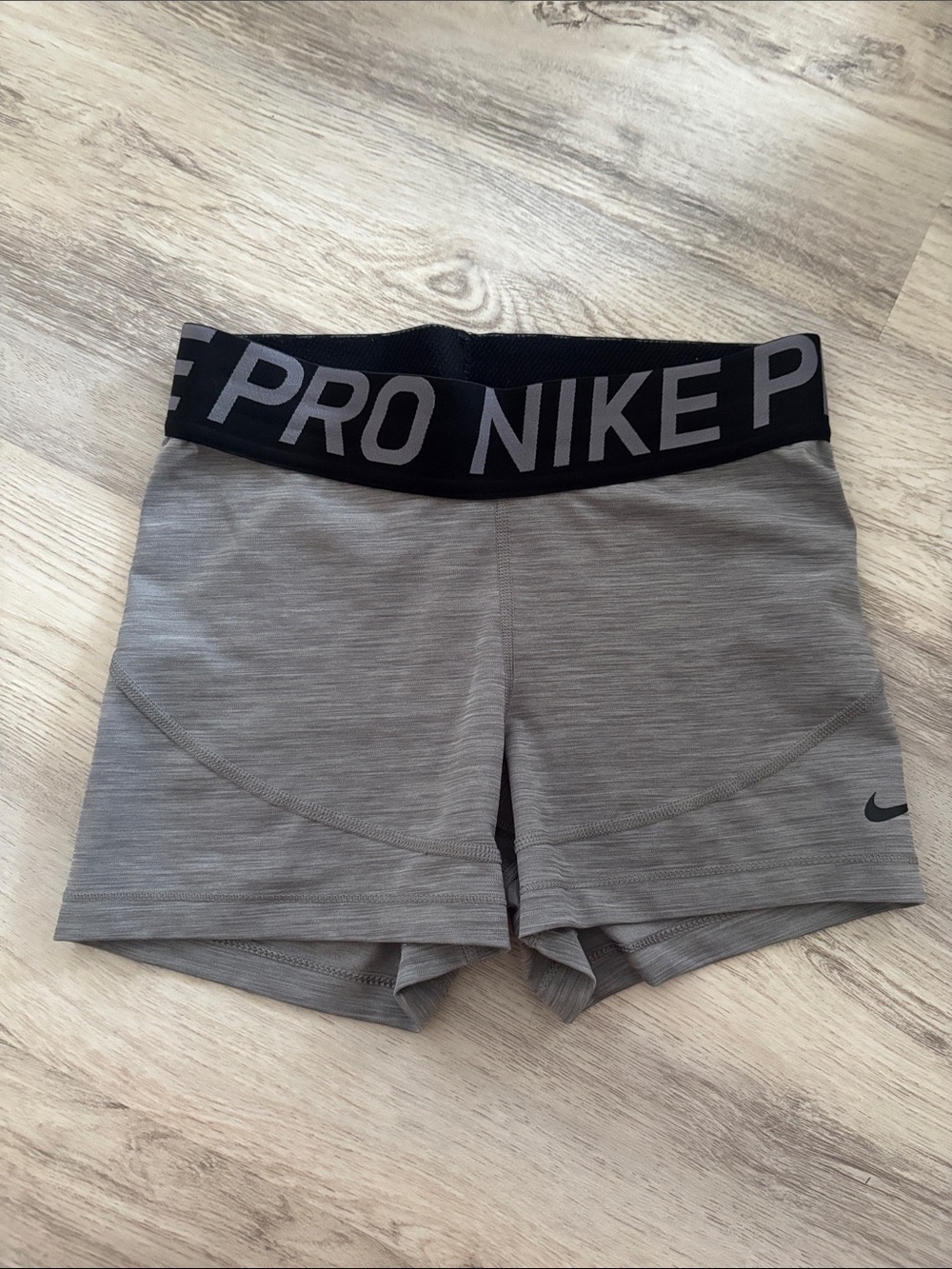 Nike Pro Mid-rise 3” Biker Shorts